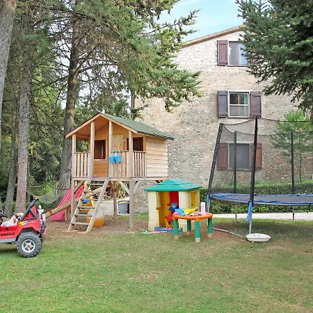 Holiday home Podere Caldaruccio La Pineta 214s *